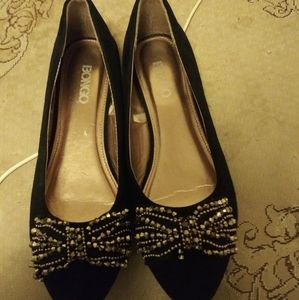 Ladies shoes